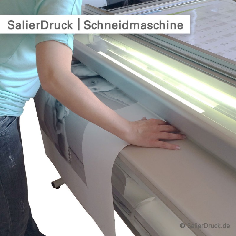 Digitaldruck im Großformat schneiden