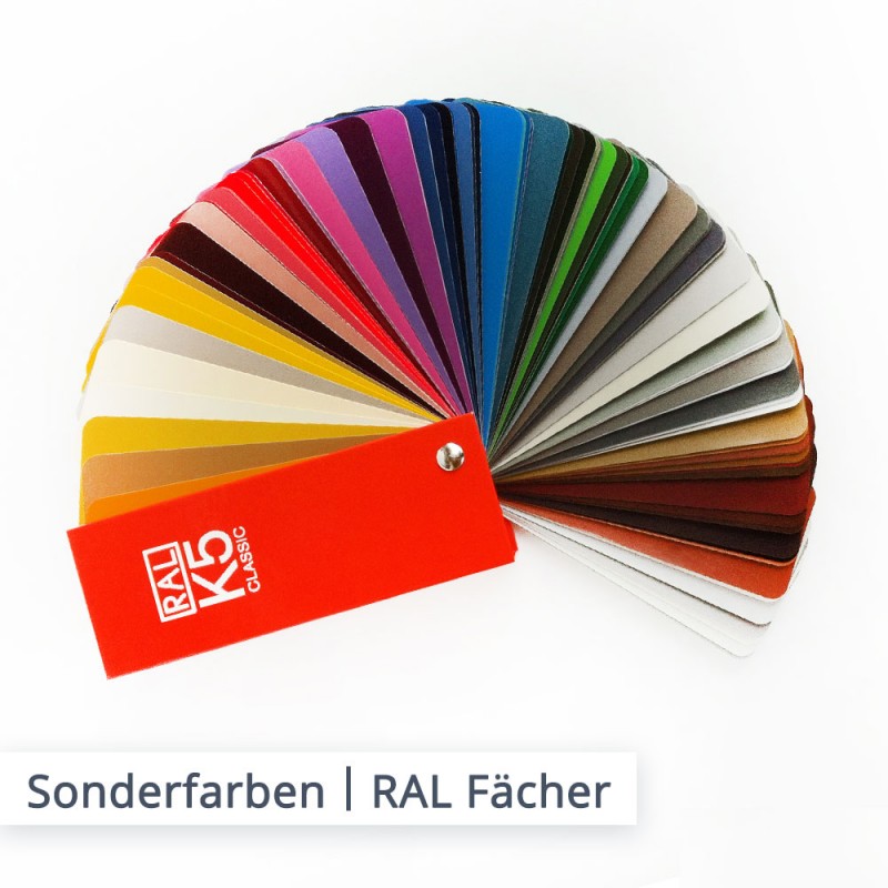 Ein RAL Farbfächer beinhaltet Farben in verschiedenen Nuancen, welche einen festgelegten Farbwert besitzen.