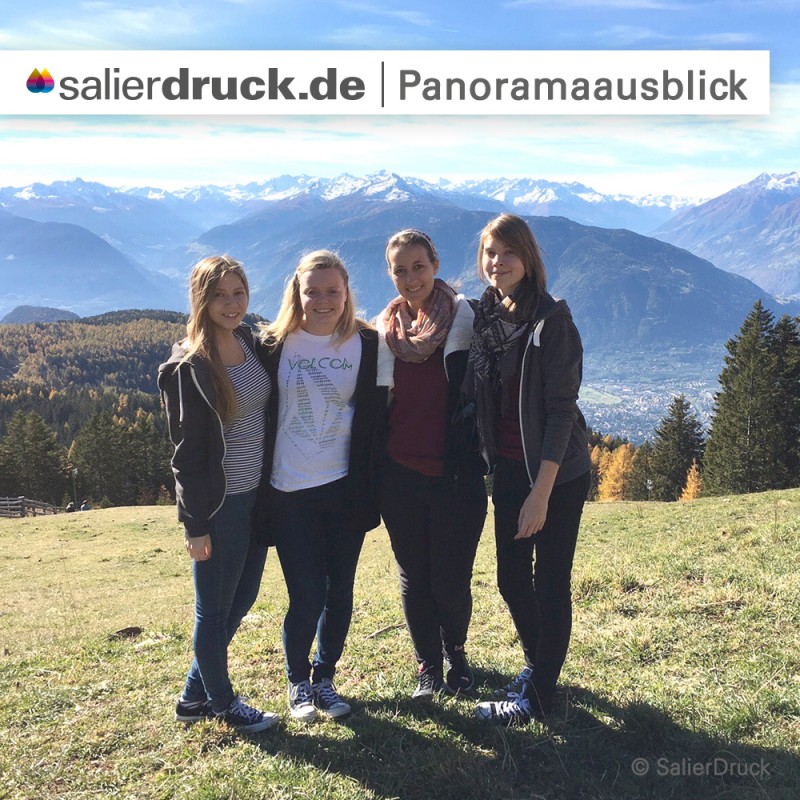 Diese Erinnerungen bleiben – der Panoramaausblick mit Mandy und ihren Freundinnen.